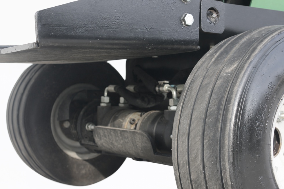 LASTİK TEKERLEKLİ DUMPER
